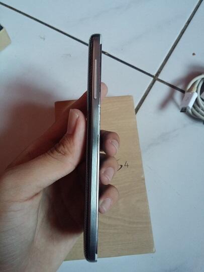 Samsung Galaxy S4 Fullset Eks SEIN Bonus Murmer