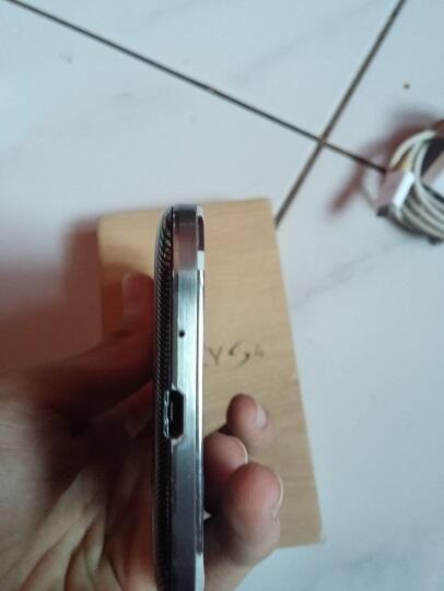 Samsung Galaxy S4 Fullset Eks SEIN Bonus Murmer