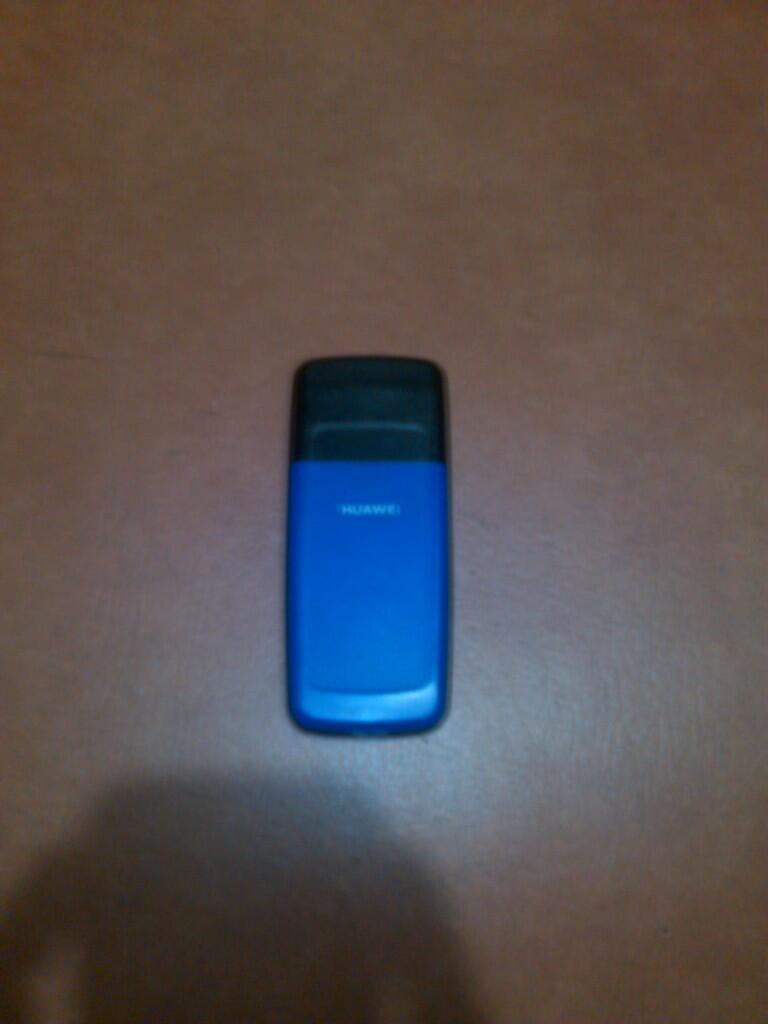 Hape Esia Huawei C2601 kondisi masih bagus gan (Rp 70.000)