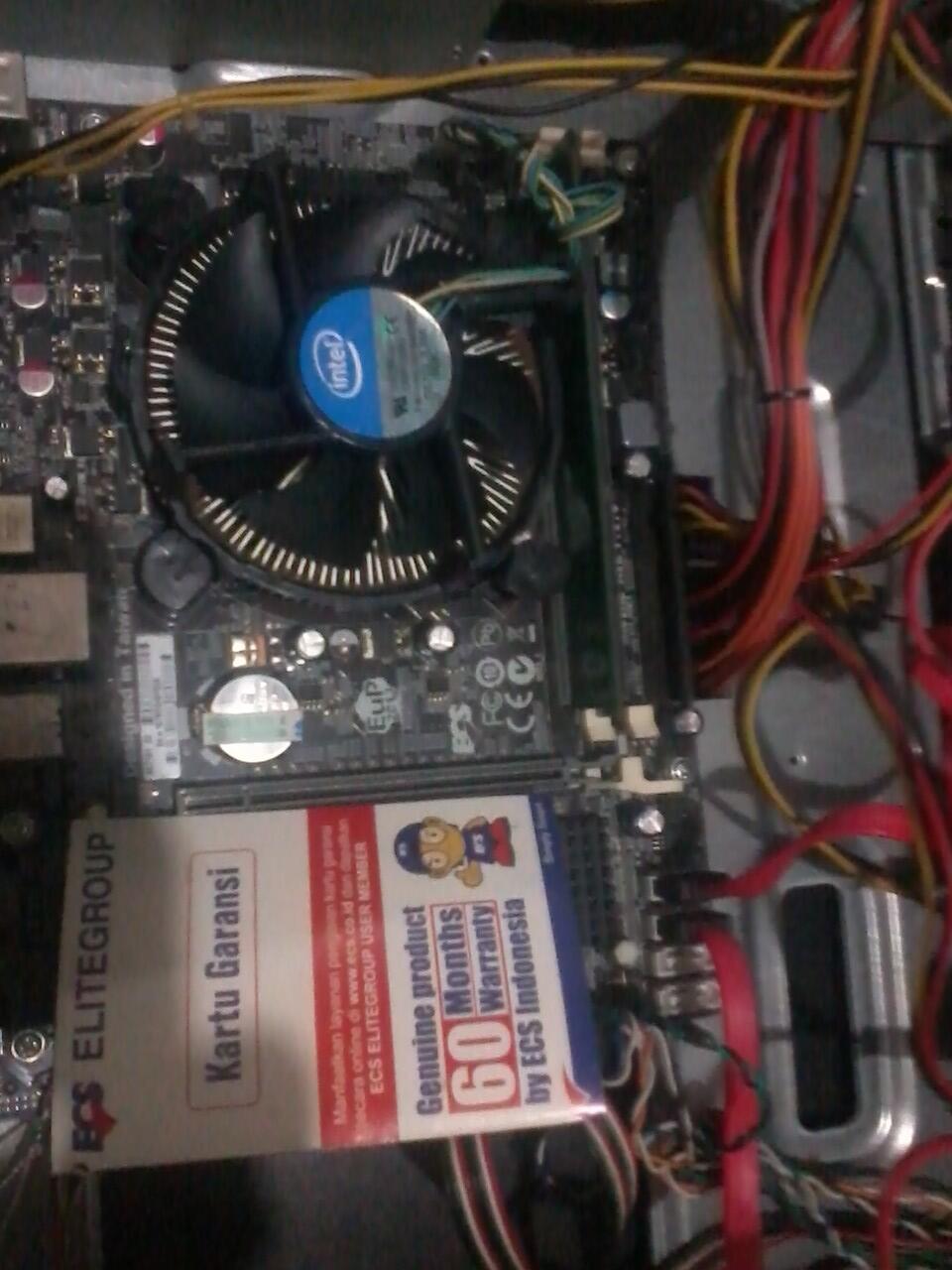 Cpu Intel G620 Soket 1155 Sandybridge