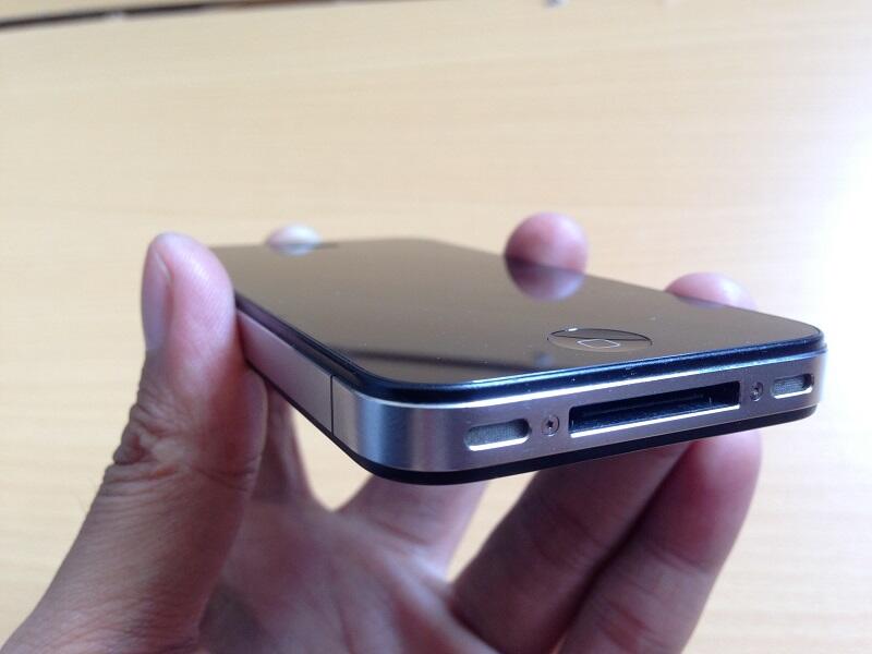 jual iPhone4 FU 16 GB 2nd COD Bandung (Mulus & lengkap)