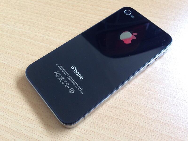 jual iPhone4 FU 16 GB 2nd COD Bandung (Mulus & lengkap)