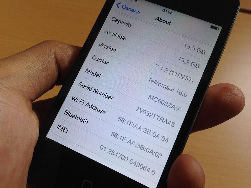 jual iPhone4 FU 16 GB 2nd COD Bandung (Mulus & lengkap)