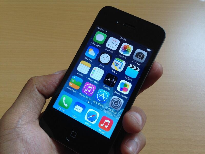 jual iPhone4 FU 16 GB 2nd COD Bandung (Mulus & lengkap)