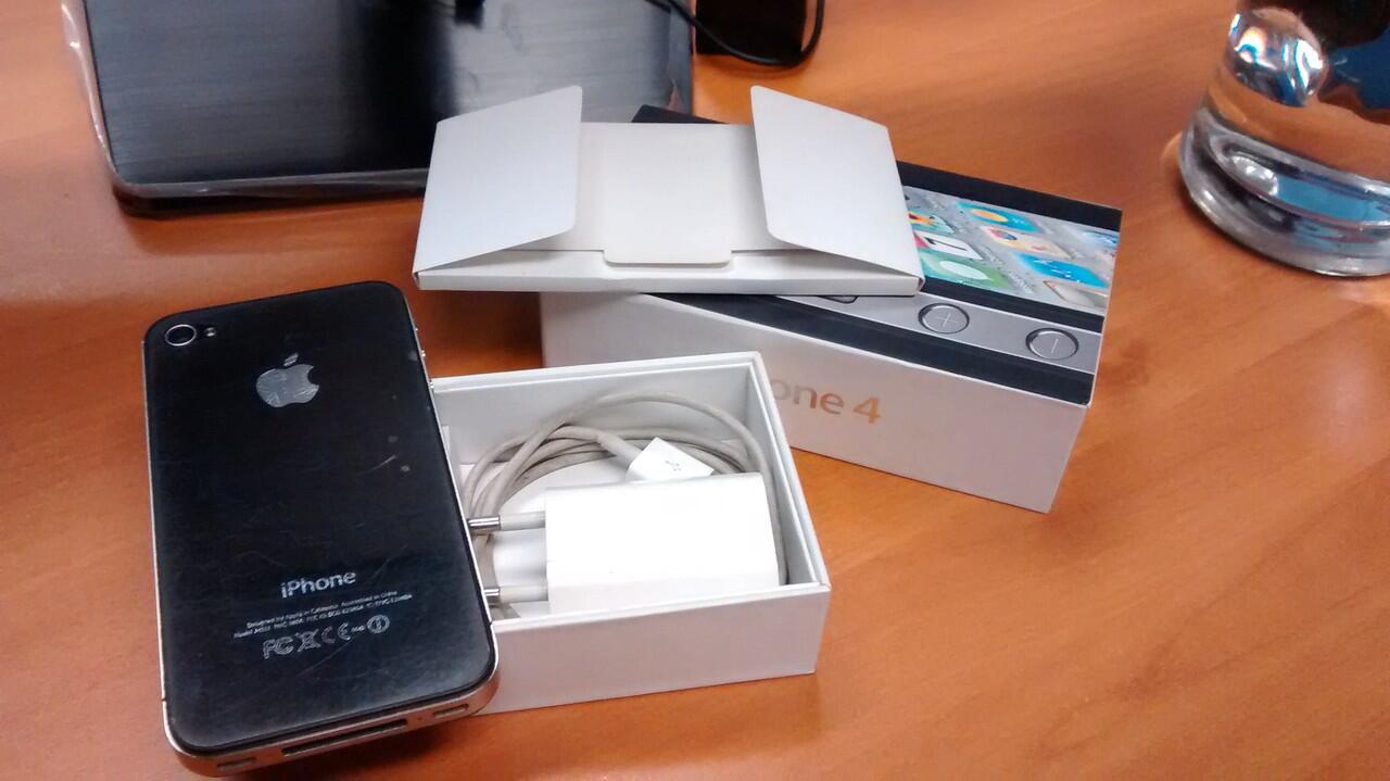 Jual Iphone 4 Black 16 Gb FU
