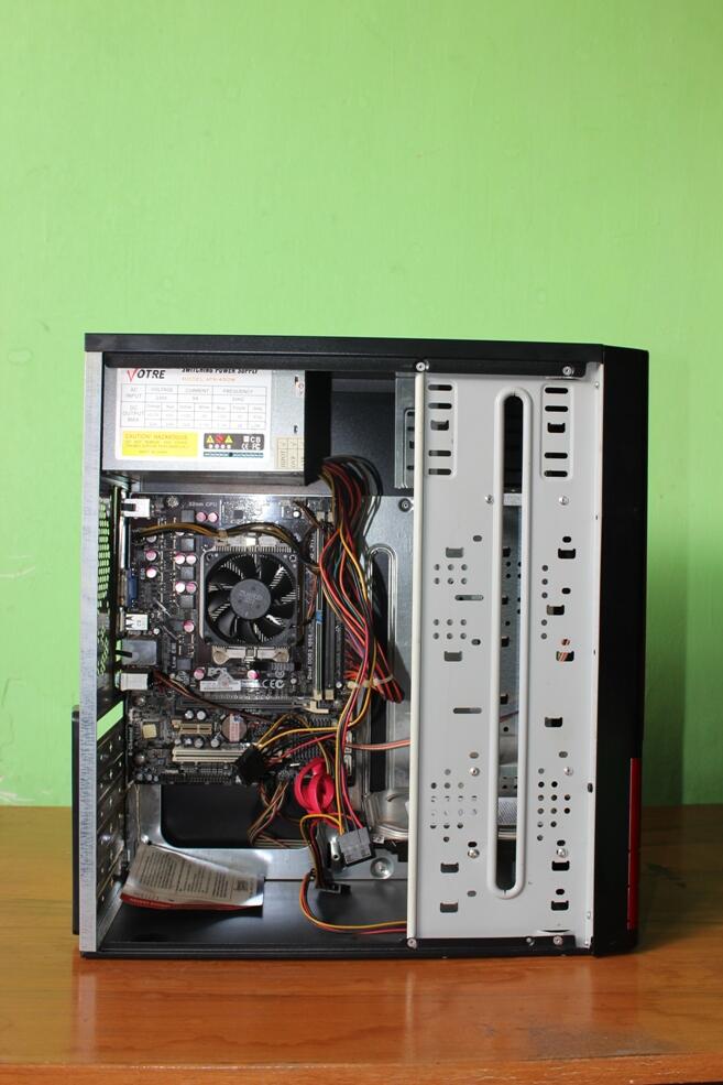 PC AMD APU A4 3300 (Radeon HD 6410) + LED AOC 15.6" + Bonus Mini Speaker (BOGOR)