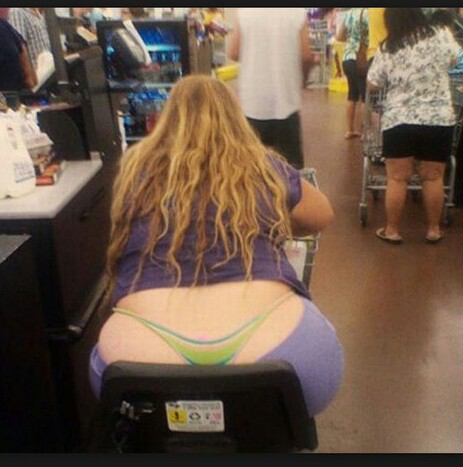 penampakan manusia2 konyol di supermarket :D