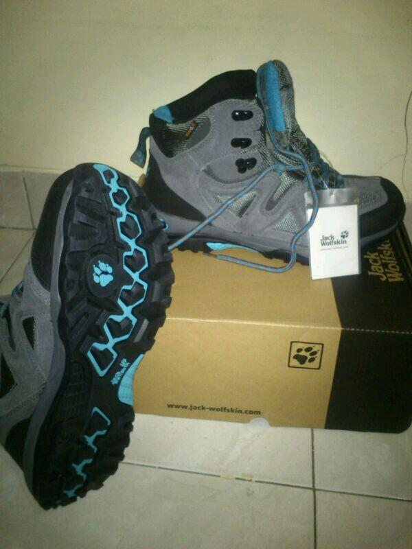 Sewa / Rental Alat / Peralatan Gunung / Outdoor / Hiking / Camping / Tenda