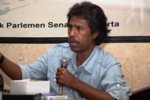 iapa Tak Kenal Aktor Hebat Carlos Ray Norris Jr. ?