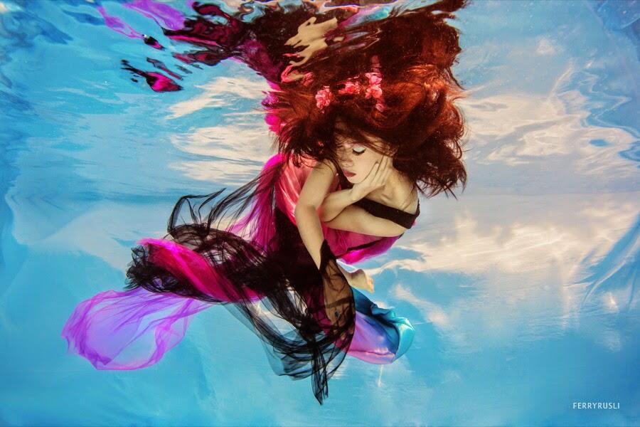 &#91; SHARING &#93; &#91; gallery &#93; Underwater Fashion Photography