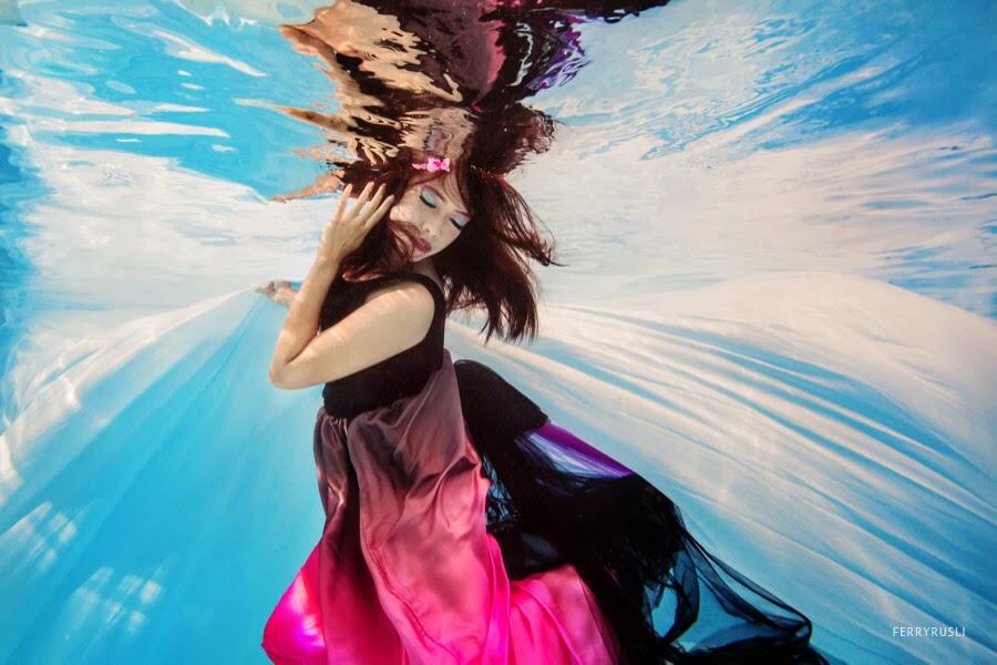 &#91; SHARING &#93; &#91; gallery &#93; Underwater Fashion Photography