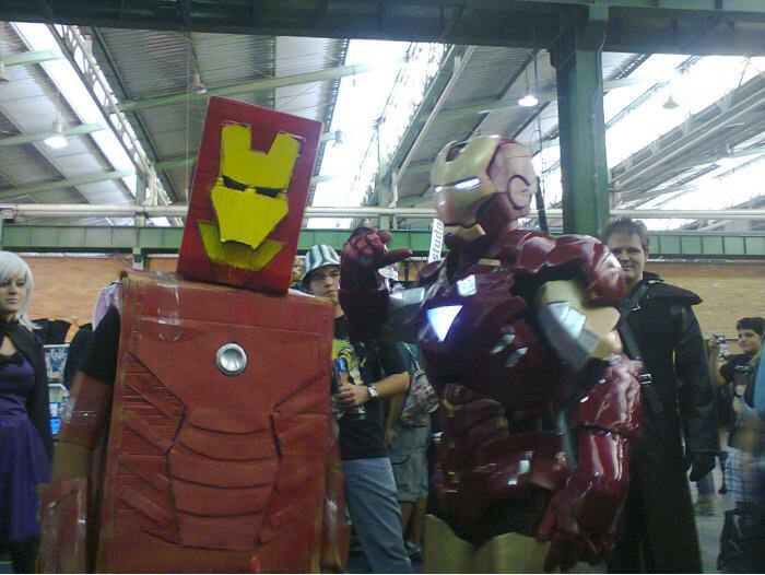 AWAS GAN ADA IRON MAN!