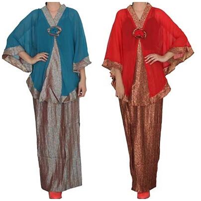 Baju muslim dengan sarung songket