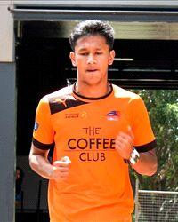 INDONESIANS ABROAD: Sergio Van Dijk &amp; Irfan Bachdim Bersinar