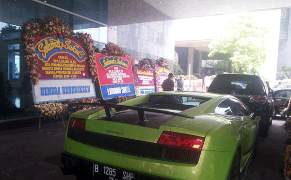 Nomor Polisi Mobil Lamborghini Lulung Tidak Terdaftar