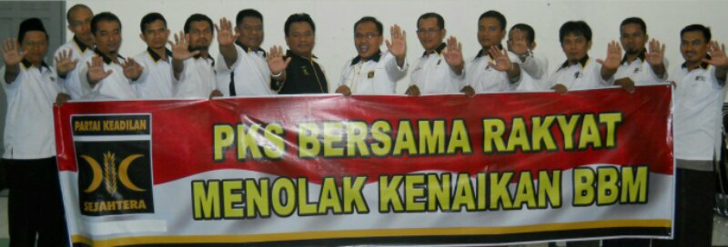 (FiX) PKS Tegas Menolak Kenaikan Harga BBM !!!