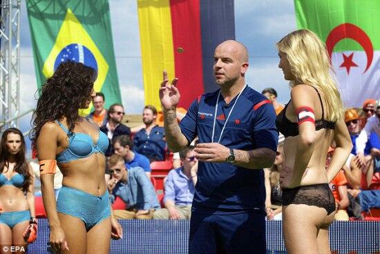 Belanda menjadi juara Piala Dunia 2014 &#91;Agak BB&#93;