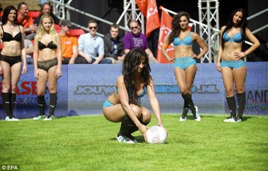 Belanda menjadi juara Piala Dunia 2014 &#91;Agak BB&#93;