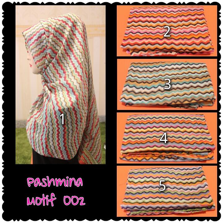 Pasmina Motif bahan Paris, adem dan mudah dibentuk :)