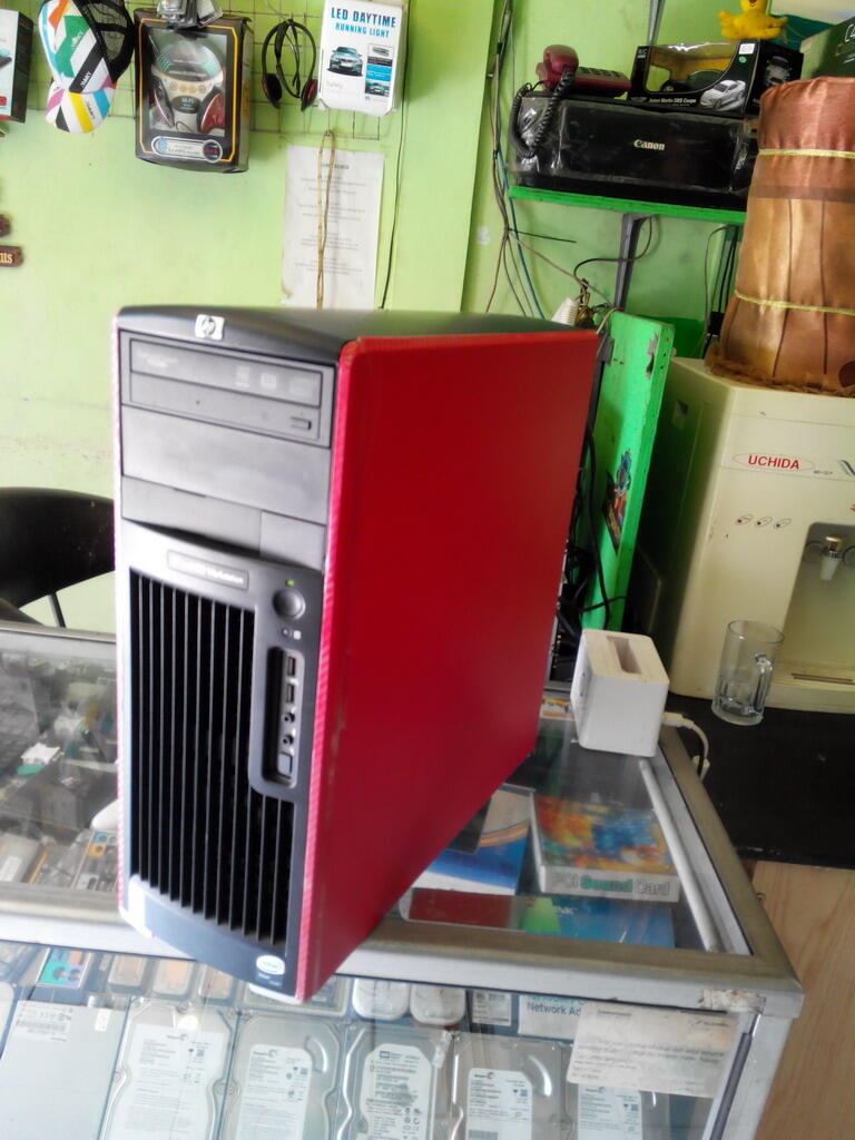 KOMPUTER SERVER HP WORKSTATION XW6400 OCTA CORE ( 8CPU ) CUMA 2JTAN