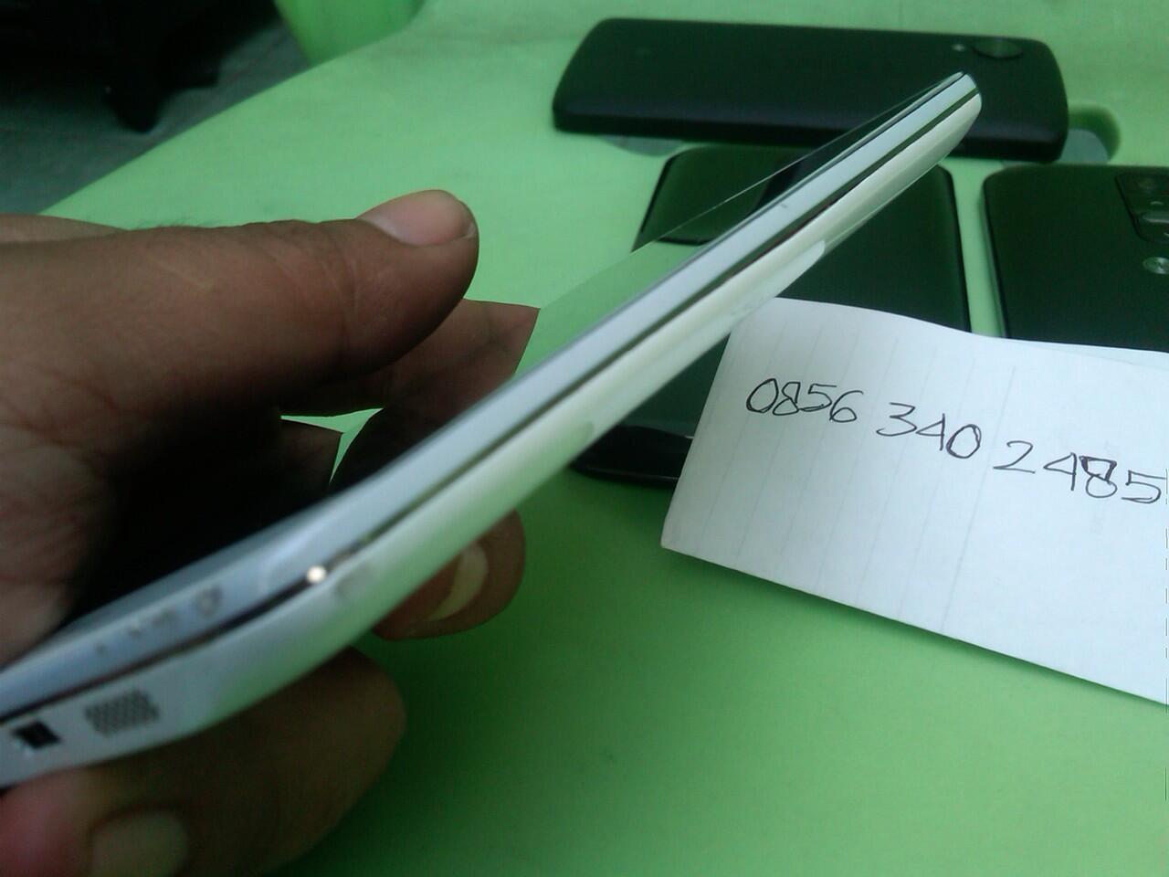 "BEAUTIFUL MONSTER" camera 13mpx, layar 5,2", 32gb BIKIN NGILER