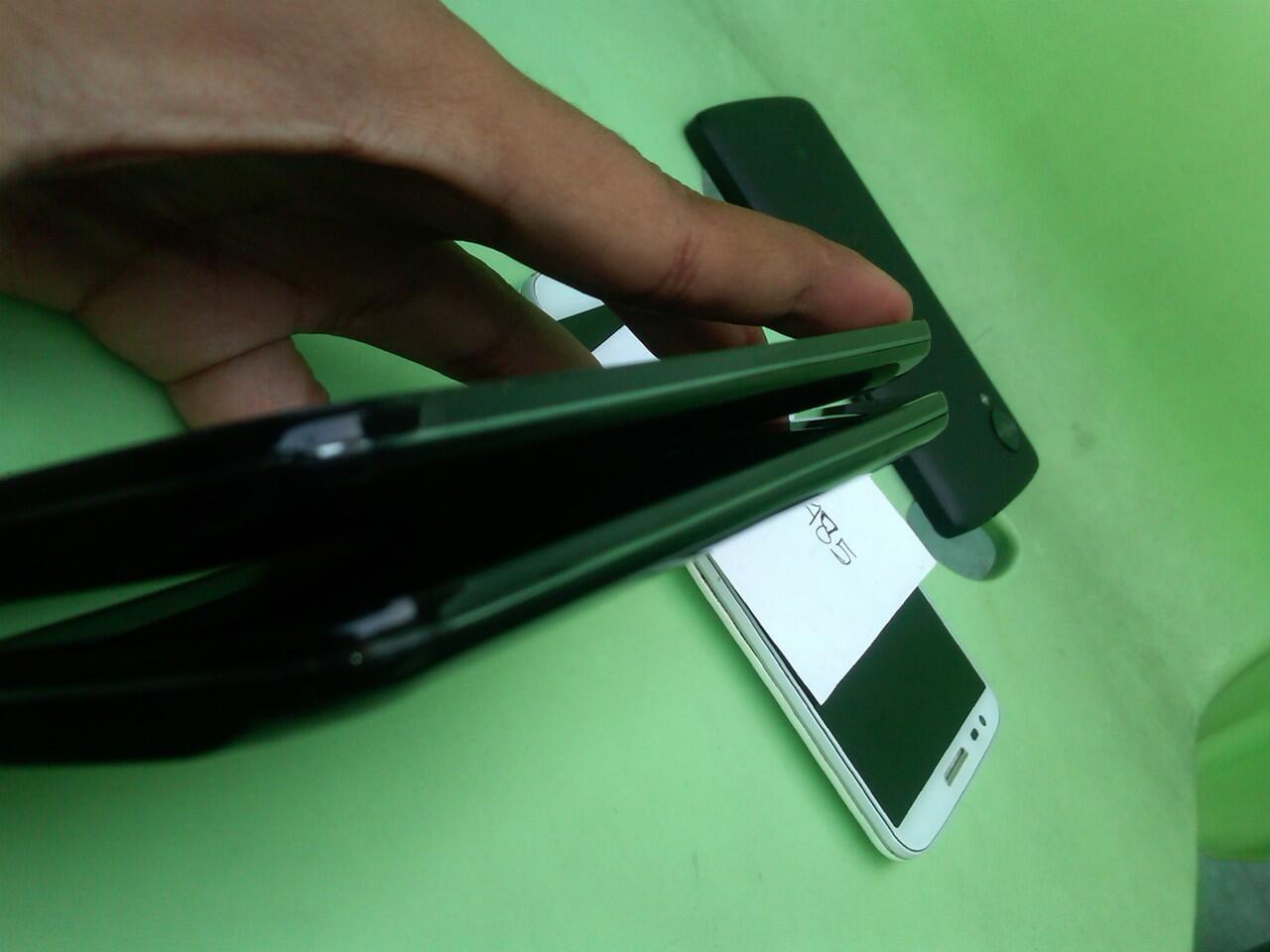 "BEAUTIFUL MONSTER" camera 13mpx, layar 5,2", 32gb BIKIN NGILER