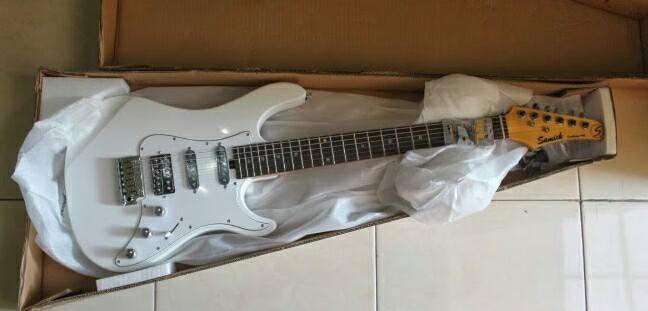 gitar listrik original samick NSST-100 stratocaster model