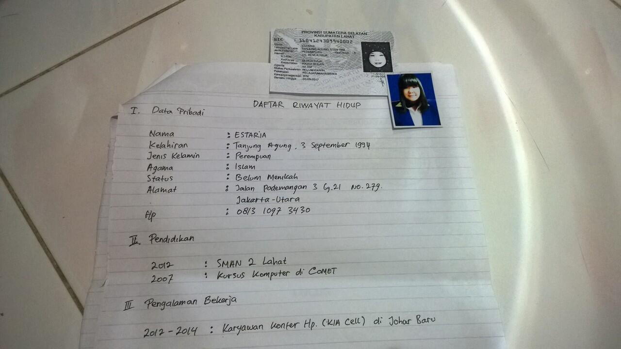 Penipu atas nama Riski Fadilah Alfatin dan Estaria