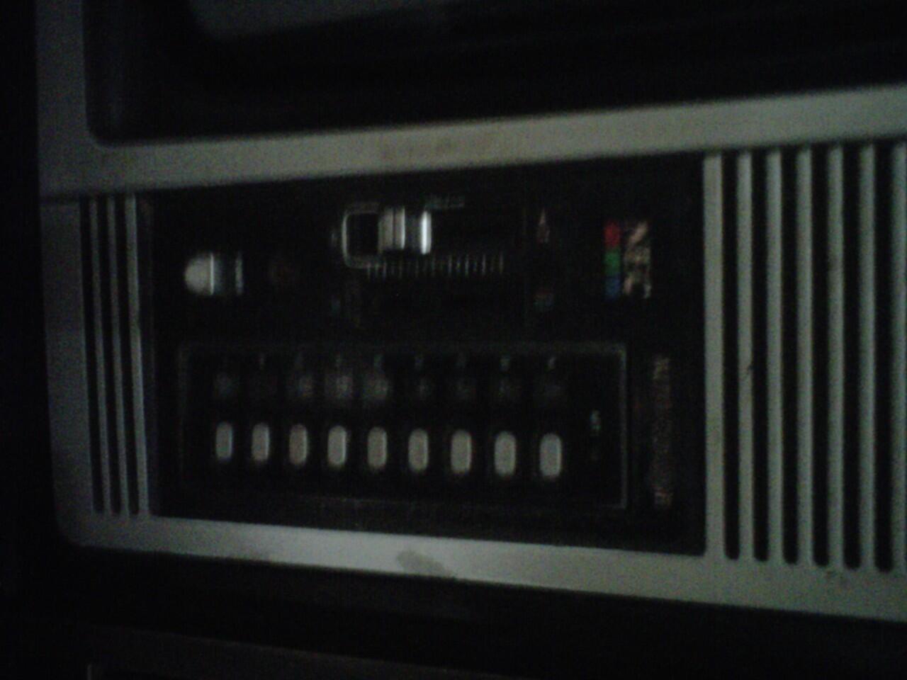 TV Antik merk NEC murah