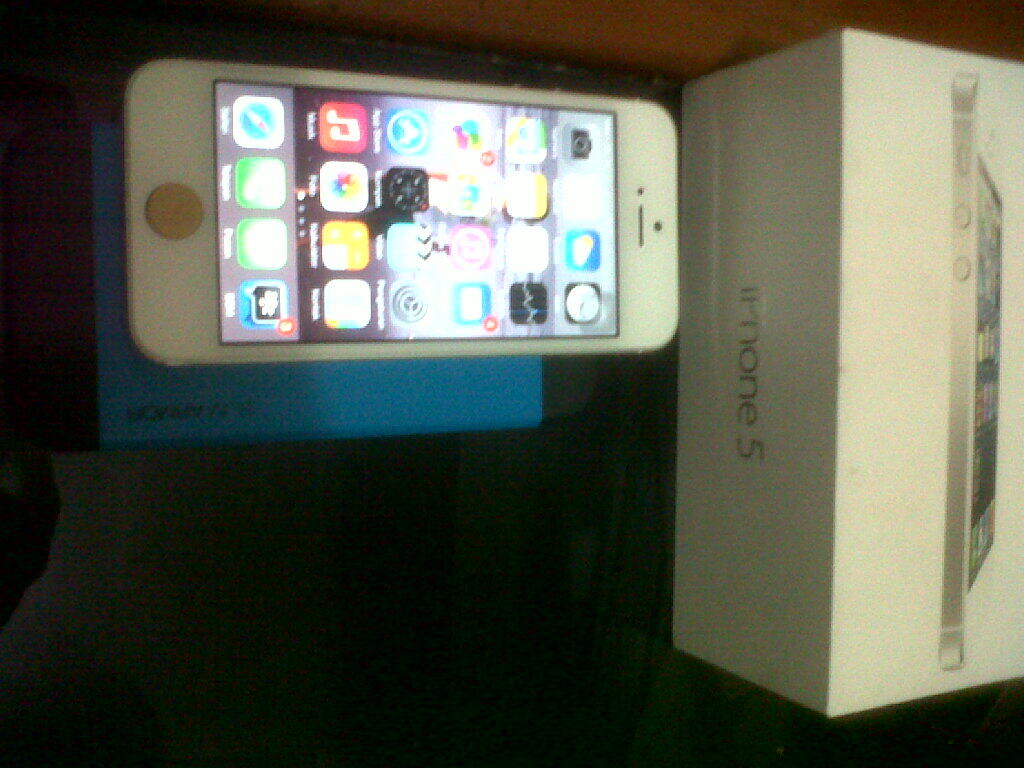 Apple iPhone 5 Muluss, Samsung Galaxy S3. .. Masuk gan