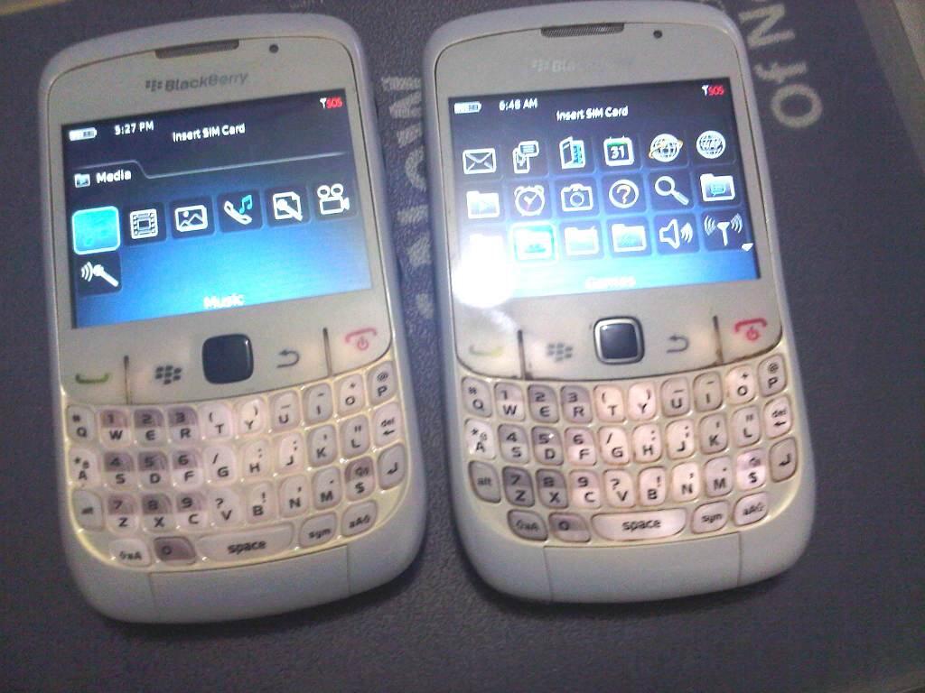 Blackberry gemini 8520 hp only..