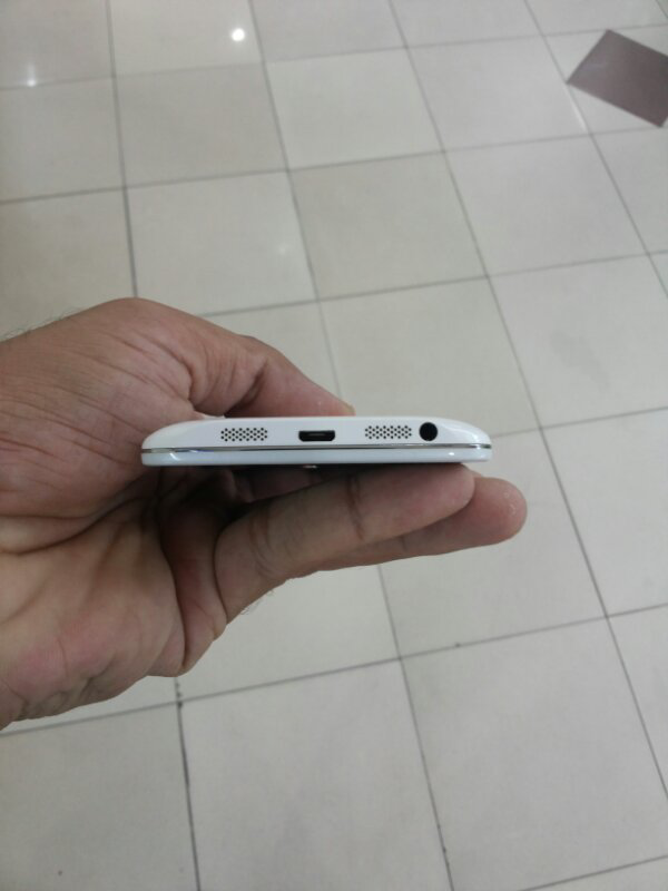 LG G 2 WHITE MULUS BANGET BATANGAN