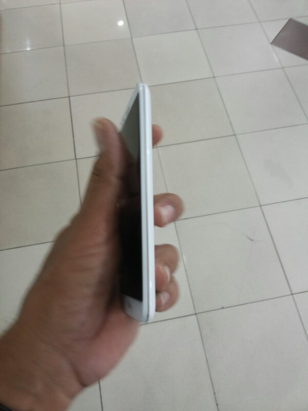 LG G 2 WHITE MULUS BANGET BATANGAN