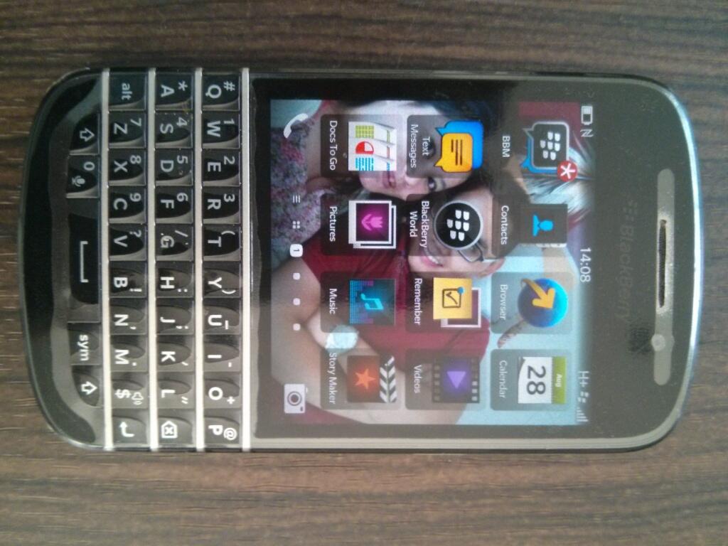 For Sale BB Q10 warna hitam fullset