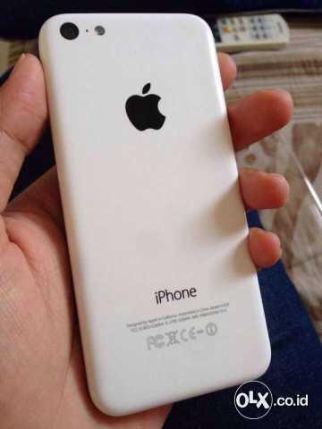 Iphone 5c 16 Gb Putih Fullset Terawat
