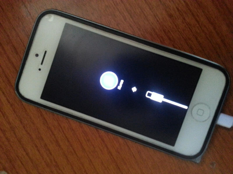 Jual Iphone 5 32GB White error connect Itunes batangan apa adanya