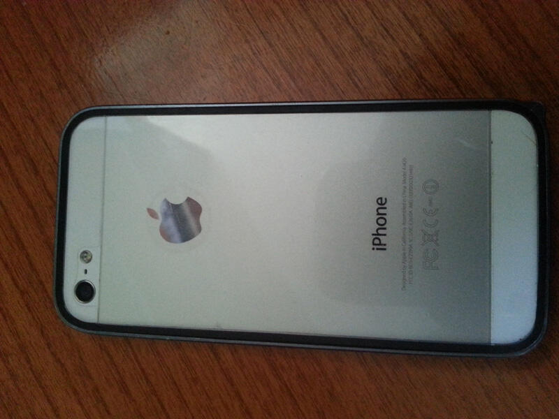 Jual Iphone 5 32GB White error connect Itunes batangan apa adanya