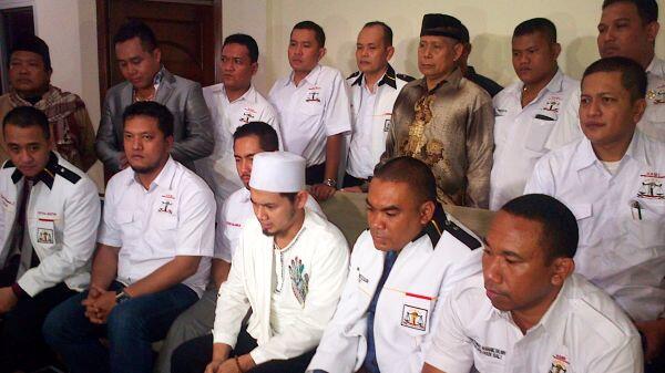 (Sekali Penipu Tetap Penipu) Belum Dibayar, Eks Pengacara Siap Polisikan Guntur Bumi