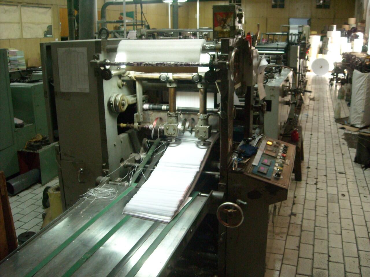 CONTINUOUS FORM KERTAS KOMPUTER CETAKAN