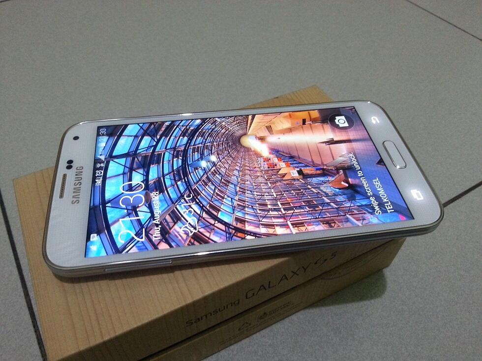 Smasung Galaxy S5 White