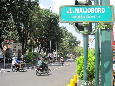 BATAK dan JOGJA (AYO MASUK SINI !! )