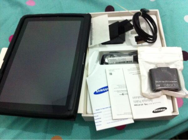 (Wts) samsung galaxy tab 8.9 P7300