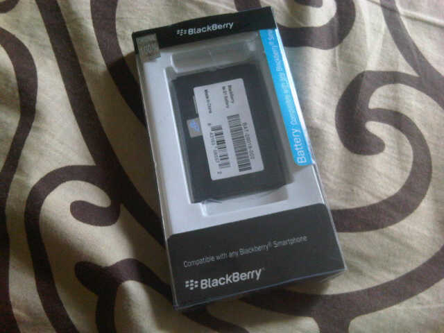 Battery/Batere/Baterai n Charger Blackberry BB Original RIM100% garansi uang kembali