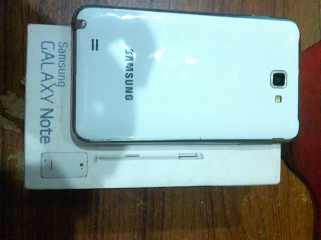 Samsung Galaxy Note I...Putih..Ex Garansi Sein