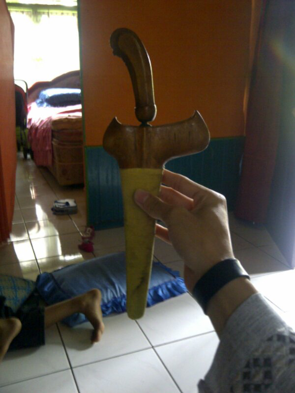 &#91;ASK&#93; keris apa ini ?