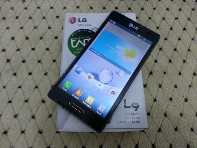 LG L9 P-765 MULUS SEMPURNA