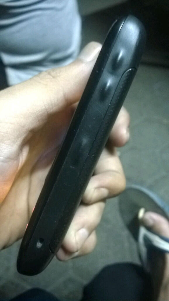 jual cepat/cepet blackberry/bb gemini 3G(GSM).murah.nego.lampu keypad berwarna