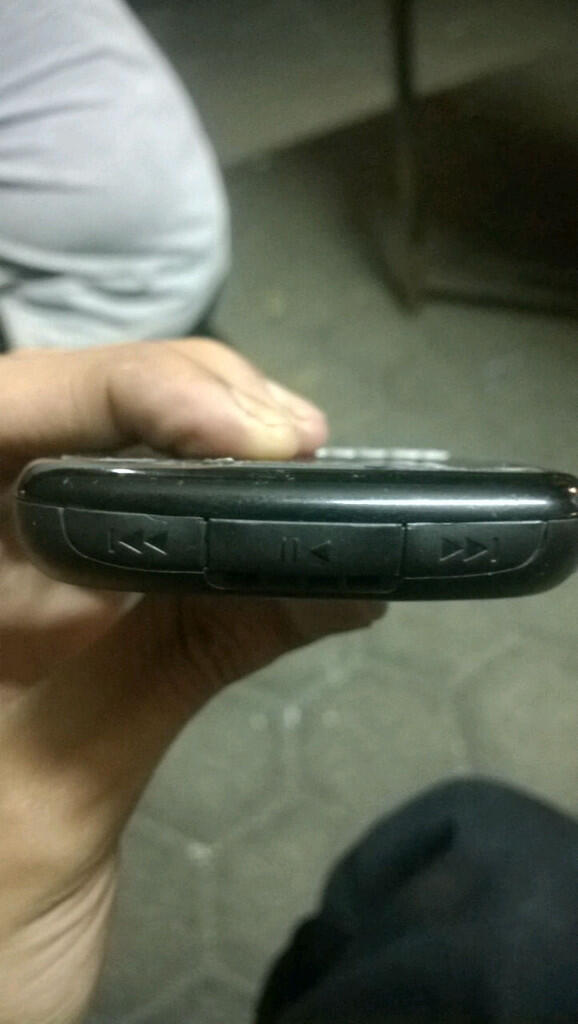 jual cepat/cepet blackberry/bb gemini 3G(GSM).murah.nego.lampu keypad berwarna