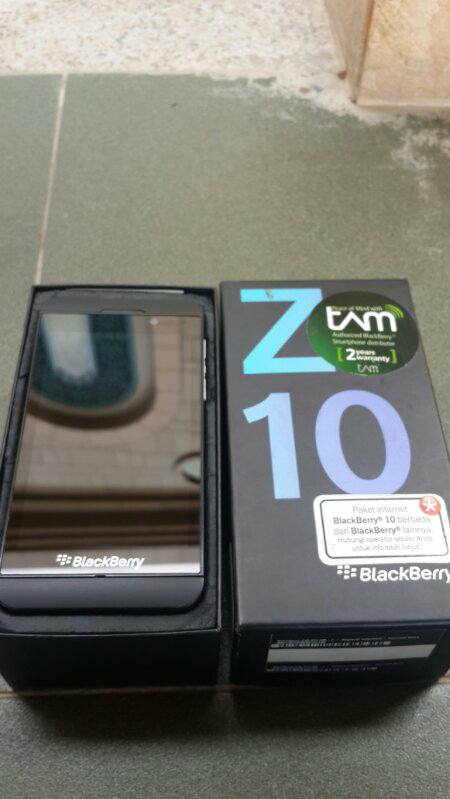 BLACKBERRY Z10 BLACK TAM