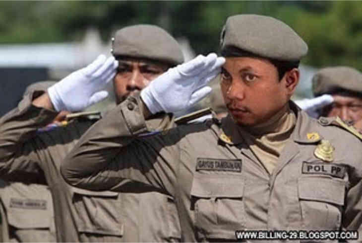 Kepergok Pacaran, 2 Gadis ABG Majene Diperkosa Satpol PP